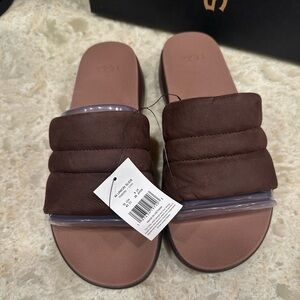 UGG Men’s Union Slide Chocolate SZ 10